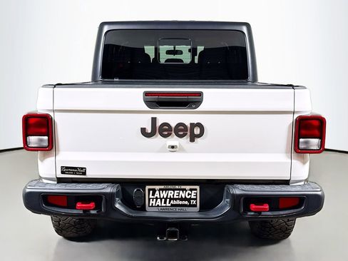 Used 2020 Jeep Gladiator Rubicon w/ Trailer Tow Package image 5