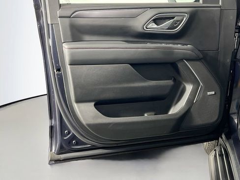 Used 2023 Chevrolet Tahoe RST w/ Sport Performance Package AWD/4WD image 18