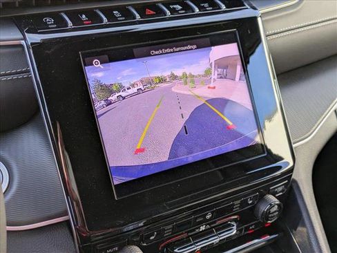 New 2025 Jeep Grand Cherokee L Laredo w/ Luxury Tech Group I image 13