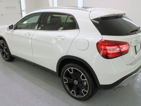 Used 2020 Mercedes-Benz GLA 250 w/ Convenience Package image 6