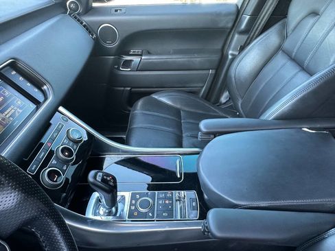 Used 2016 Land Rover Range Rover Sport HSE image 11