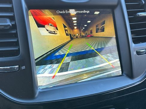 Used 2018 Chrysler 300 S RWD image 26