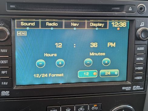 Used 2011 Chevrolet Tahoe LT image 18