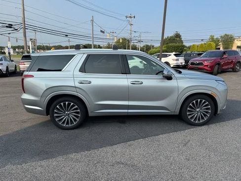 Used 2024 Hyundai Palisade Calligraphy AWD/4WD image 16