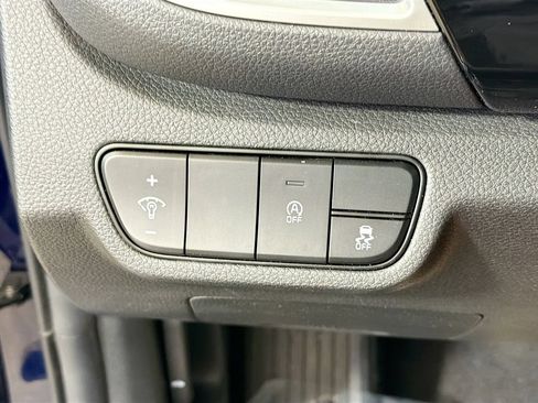 Used 2024 Kia Seltos S AWD/4WD image 12
