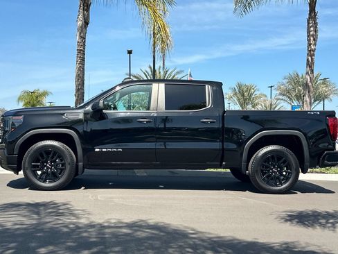 Used 2024 GMC Sierra 1500 Pro w/ Graphite Edition AWD/4WD image 7