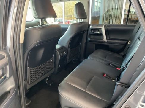 Used 2018 Toyota 4Runner Limited image 15