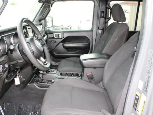 Used 2023 Jeep Wrangler Sport S image 29