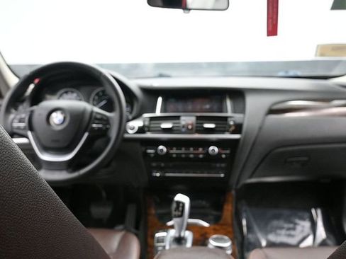 Used 2017 BMW X3 xDrive28i image 17