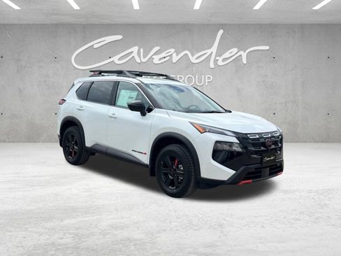 New 2026 Nissan Rogue SV AWD/4WD image 2