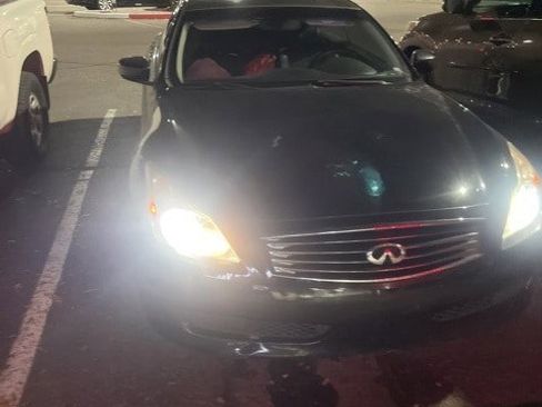 Used 2009 INFINITI G37 Sport w/ Premium Pkg image 4