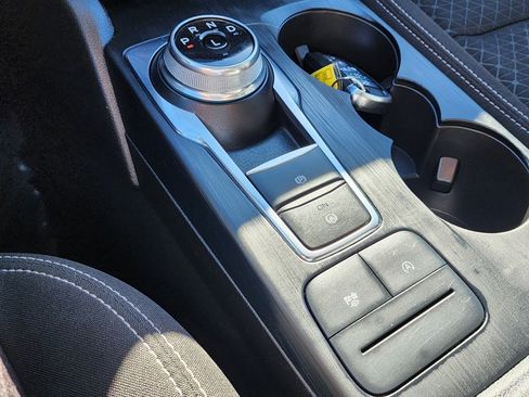 Used 2024 Ford Escape Active image 24