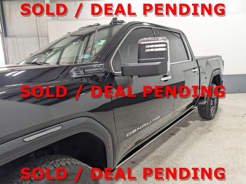 Used 2025 GMC Sierra 2500 Denali Ultimate AWD/4WD image 7