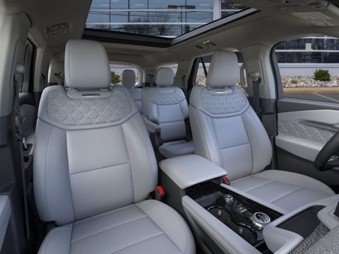 New 2026 Ford Explorer Platinum AWD/4WD image 10
