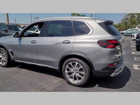 New 2026 BMW X5 xDrive40i w/ Parking Assistance Package image 15