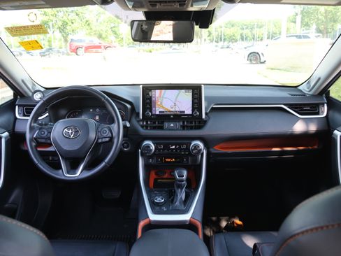 Used 2019 Toyota RAV4 Adventure w/ Advanced Technology Package AWD/4WD image 15