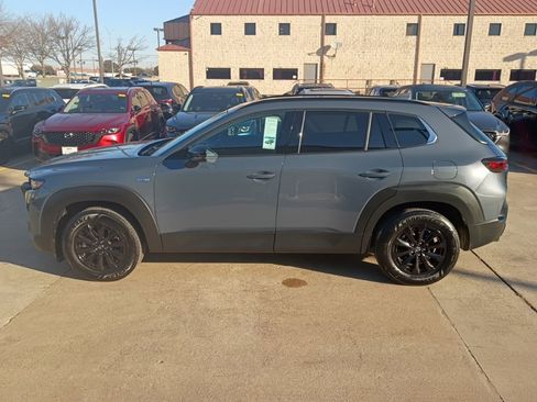 Used 2025 MAZDA CX-50 AWD 2.5 Hybrid w/ Premium Pkg image 4