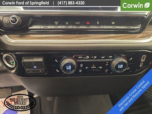 Used 2025 Chevrolet Silverado 2500 LT w/ Convenience Package AWD/4WD image 25