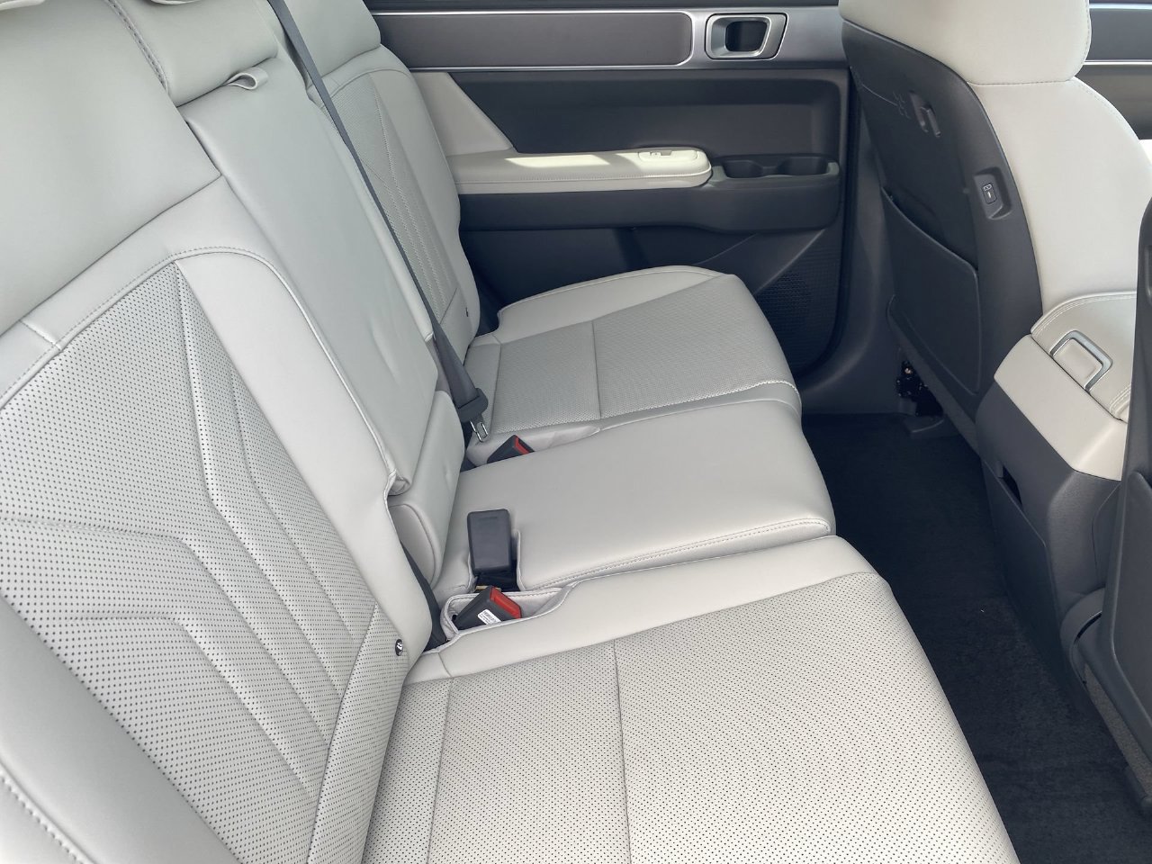 Certified 2026 Hyundai Santa Fe SEL AWD/4WD image 12
