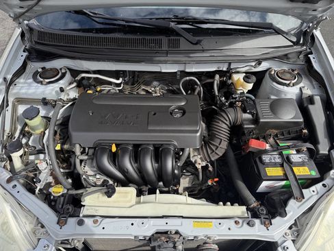 Used 2006 Toyota Matrix XR image 29