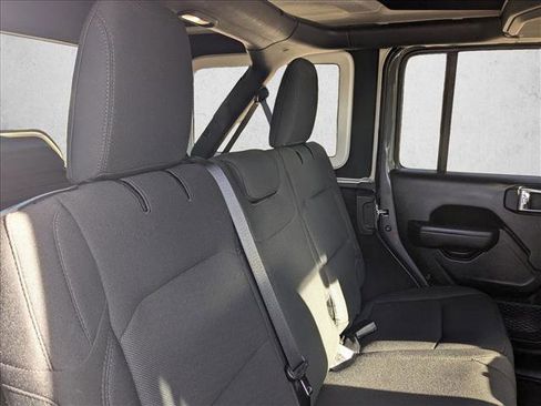 Certified 2022 Jeep Wrangler Unlimited Sport image 17