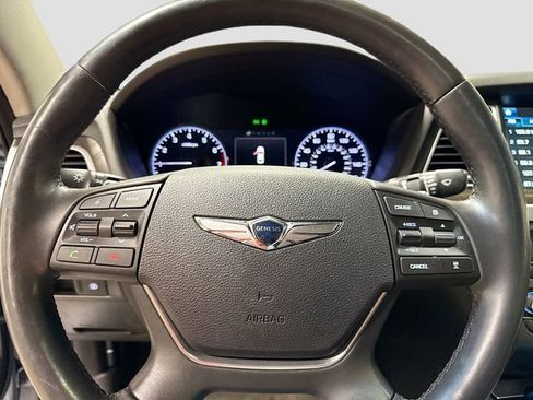 Used 2017 Genesis G80 3.8 w/ Option Group 03 image 13