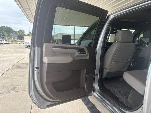 Used 2024 Chevrolet Silverado 2500 LTZ w/ LTZ Premium Package AWD/4WD image 15