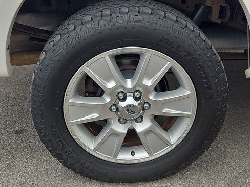 Used 2013 Ford F150 Lariat w/ Luxury Equipment Group AWD/4WD image 7