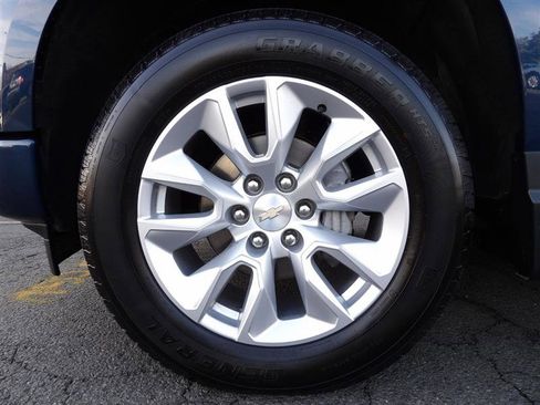 Used 2022 Chevrolet Silverado 1500 Custom image 7