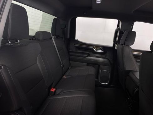 Used 2023 Chevrolet Silverado 1500 LT AWD/4WD image 17