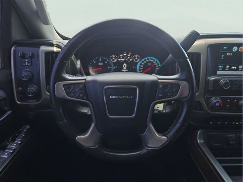 Used 2017 GMC Sierra 1500 Denali w/ Denali Ultimate Package AWD/4WD image 22