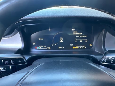 Used 2023 Lincoln Aviator AWD image 18