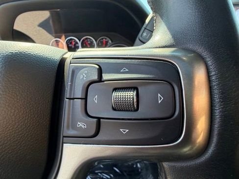 Used 2021 Chevrolet Silverado 2500 LT w/ Midnight Edition AWD/4WD image 25