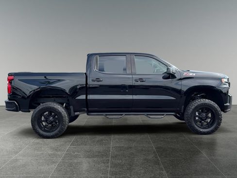 Used 2022 Chevrolet Silverado 1500 LT Trail Boss AWD/4WD image 11