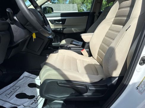 Used 2019 Honda CR-V LX image 12