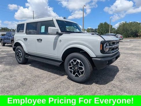 New 2026 Ford Bronco Outer Banks AWD/4WD image 3