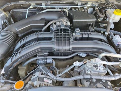 Used 2017 Subaru Impreza 2.0i Limited AWD/4WD image 24