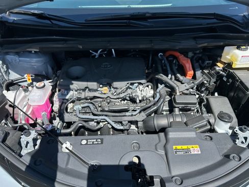 Used 2025 Toyota Sienna XLE Woodland Edition AWD/4WD image 25