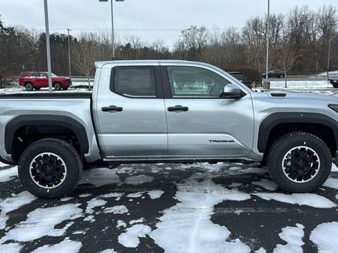 New 2026 Toyota Tacoma TRD Off-Road image 29