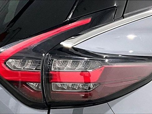 Used 2023 Nissan Murano SL image 23