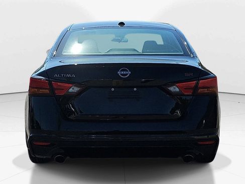Used 2024 Nissan Altima 2.5 SR FWD image 5