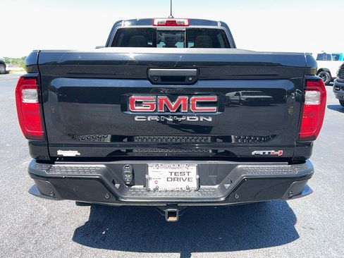 Used 2024 GMC Canyon AT4 w/ Technology Package AWD/4WD image 6