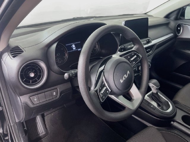 Used 2024 Kia Forte LX FWD image 10