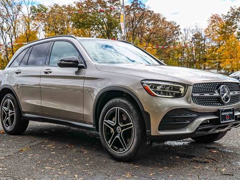 Used 2020 Mercedes-Benz GLC 300 GLC 300 w/ AMG Line image 1