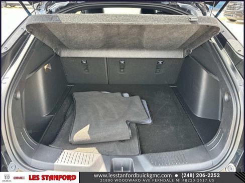Certified 2025 Buick Envista Sport Touring FWD image 11
