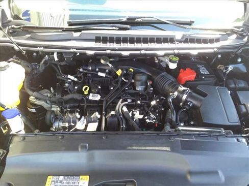 Used 2024 Ford Edge SEL image 18