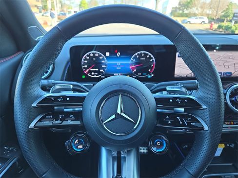 Certified 2025 Mercedes-Benz GLB 35 AMG 4MATIC image 20