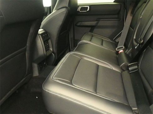 New 2026 Ford Bronco Outer Banks image 10