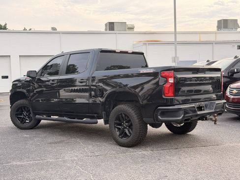 Used 2021 Chevrolet Silverado 1500 Custom Trail Boss w/ Midnight Edition AWD/4WD image 10