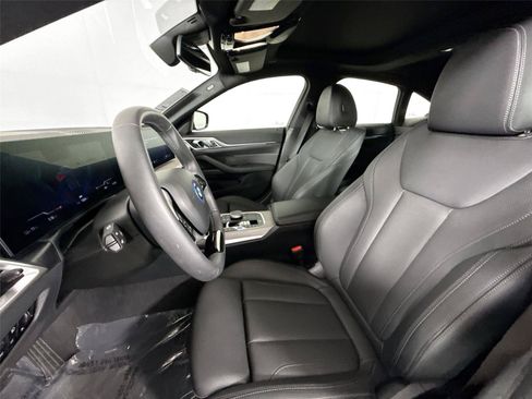 Used 2025 BMW i4 xDrive40i w/ Parking Assistance Package AWD/4WD image 3